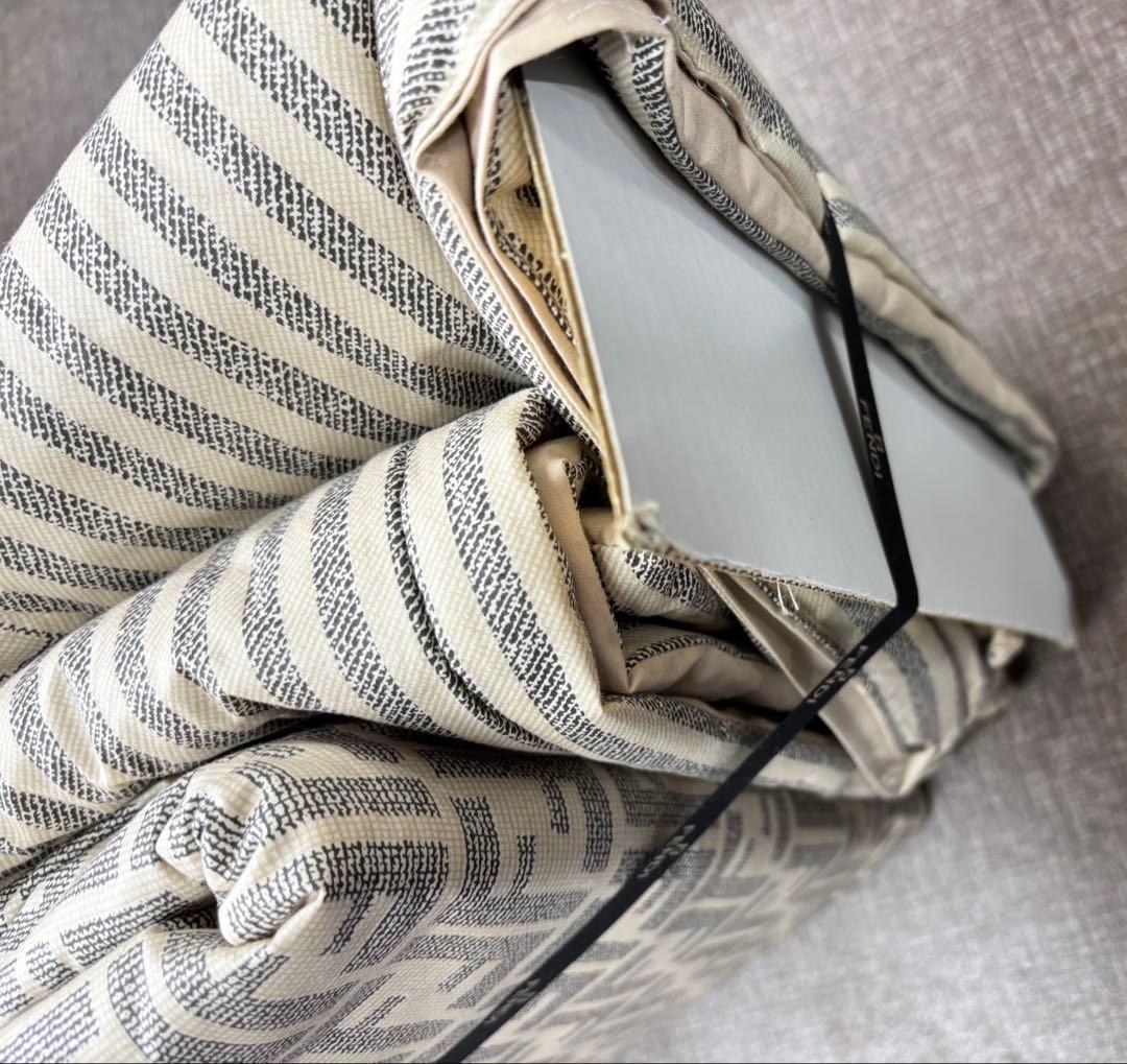 【未使用品】FENDI フェンディ シルク 肌掛け布団 ズッカ