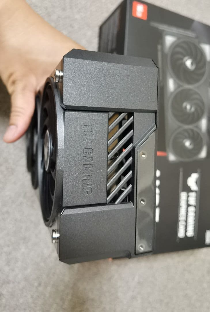 ［値下げ] Radeon RX 9070 XT TUF Gaming OC