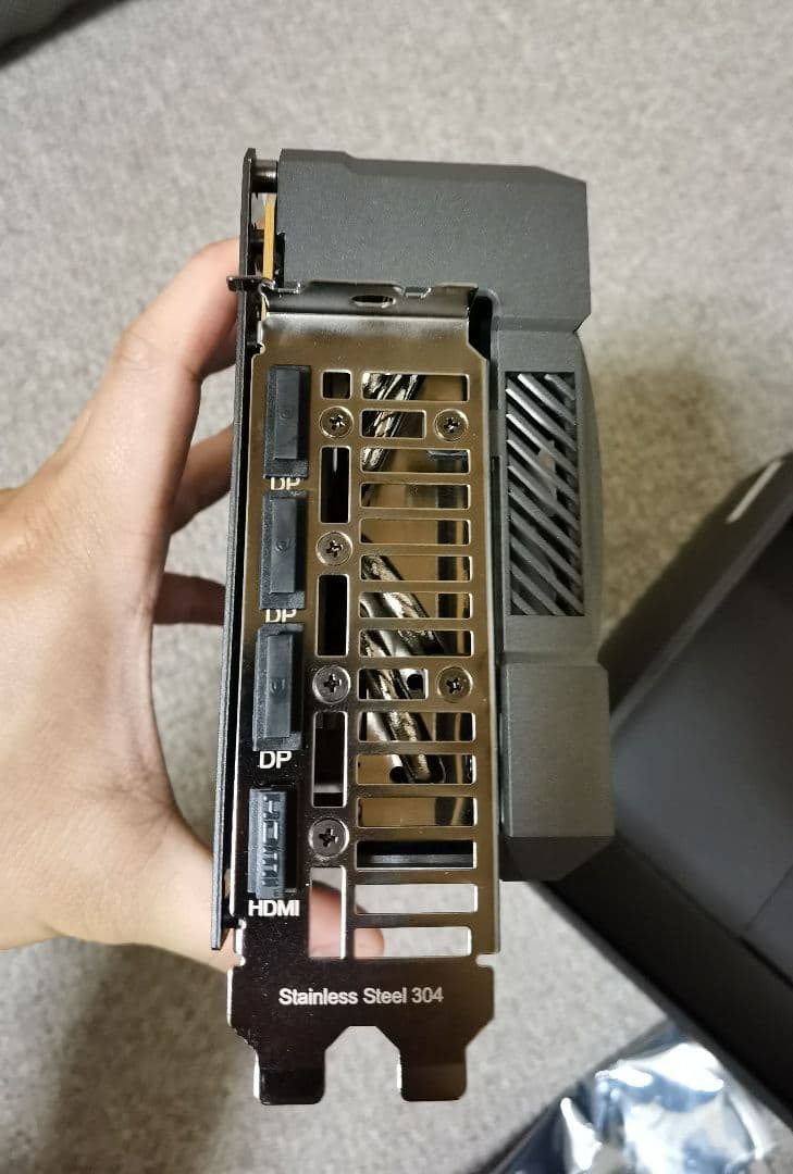 ［値下げ] Radeon RX 9070 XT TUF Gaming OC