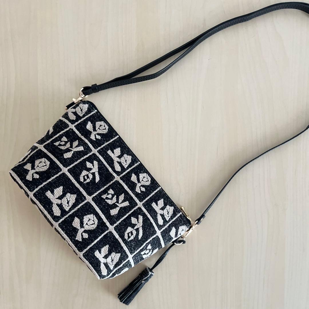 ミナペルホネン Lulu beigeショルダーバッグMB509-094