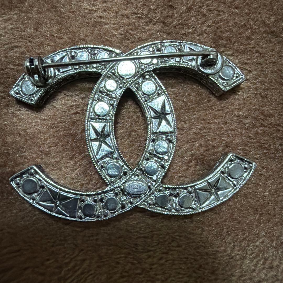 CHANEL ダブルCロゴ ブローチ 最終お値下げしました。