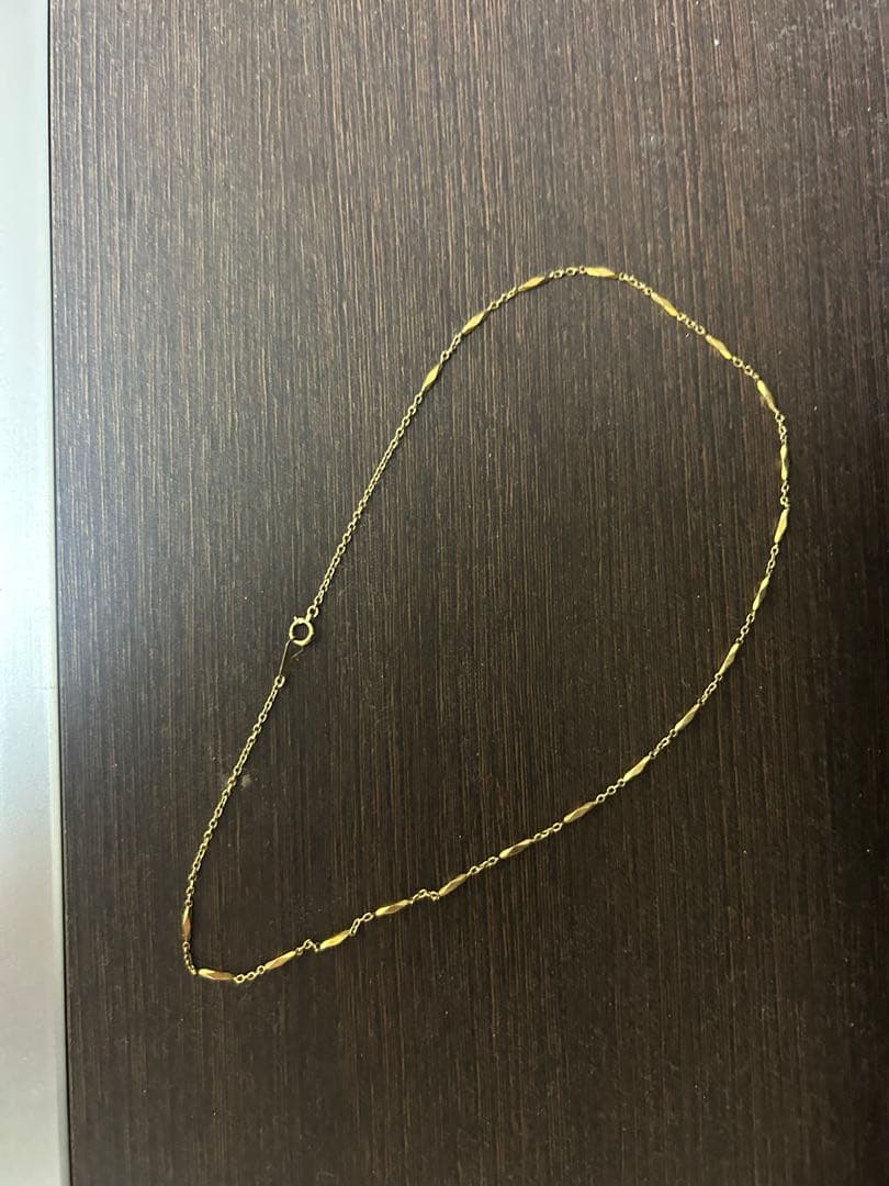 あ*ろ様 18金のレディースネックレスです！ 重さは4gです ネックレスのみにな