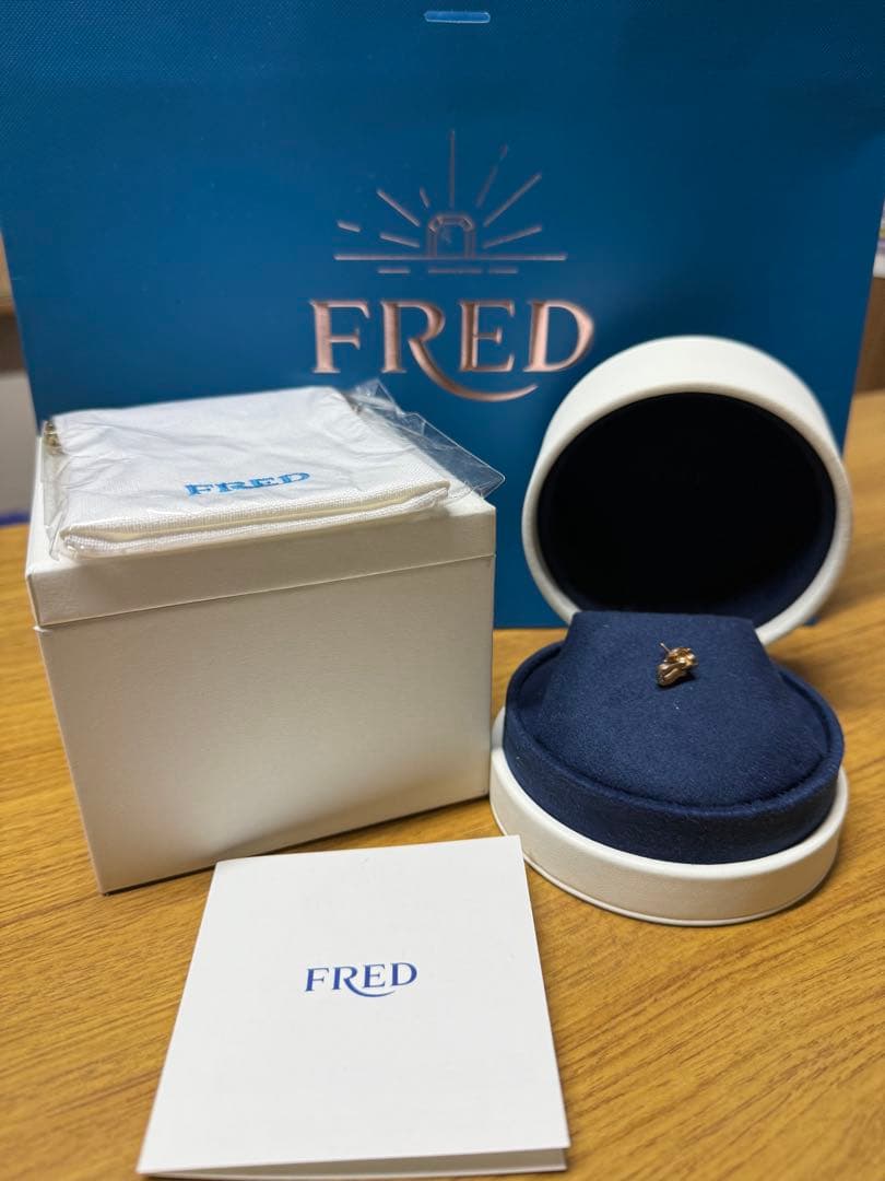 FRED フレッド　片耳　ダイヤモンド　フォース10 ピアス