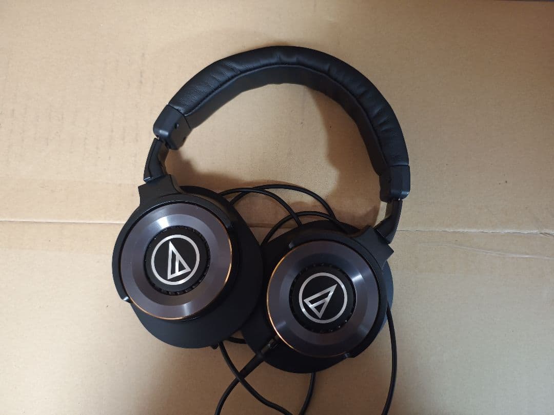 audio-technica ATH-WS1100 (有線ヘッドホン)