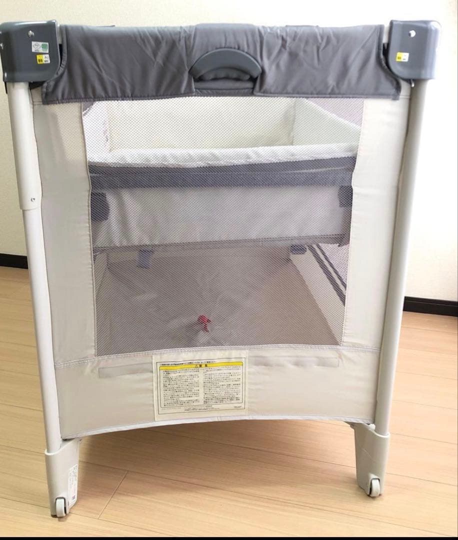 折りたたみ式メッシュベビーベッド グレー