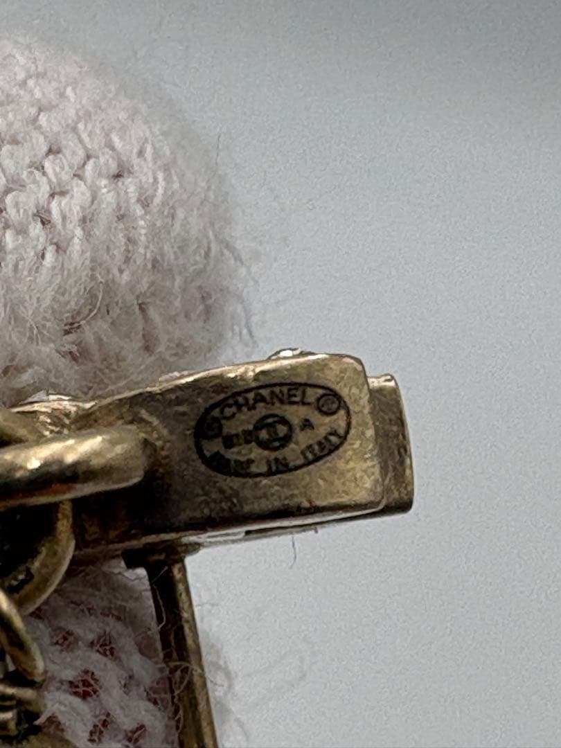 CHANELシャネル ココマークピアス ラインストーン スイングパール ゴールド