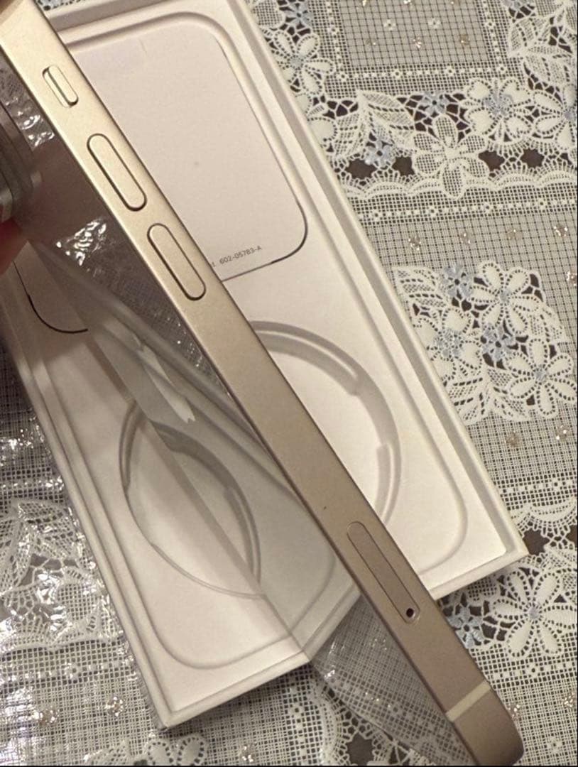 【限定価格】【美品】iphone14 128gbスターライト