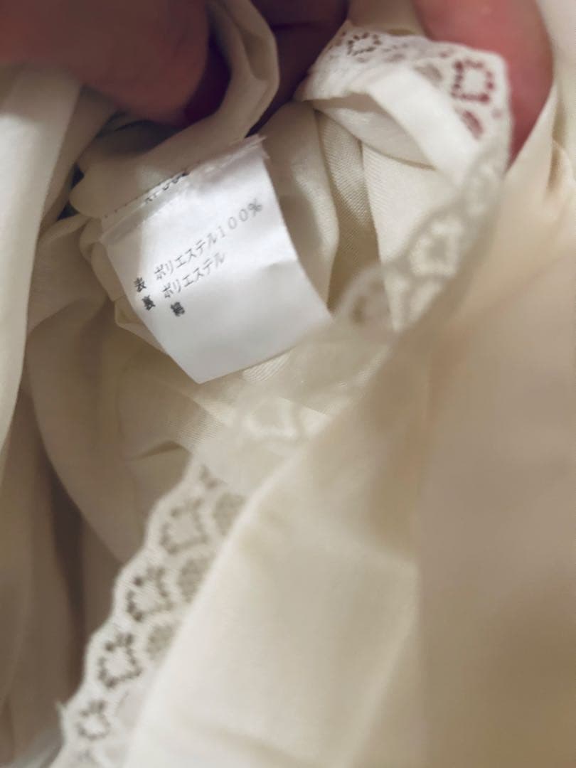 ena、familiaファミリアのスペインデザインドレス