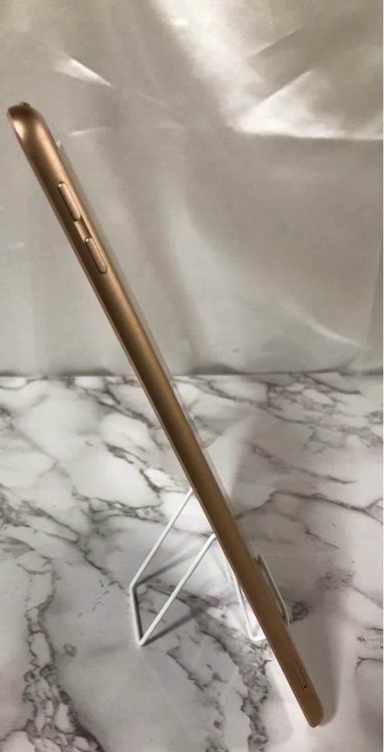 Apple iPad (第6世代) 10.2インチ 本体 初期化済み 444え