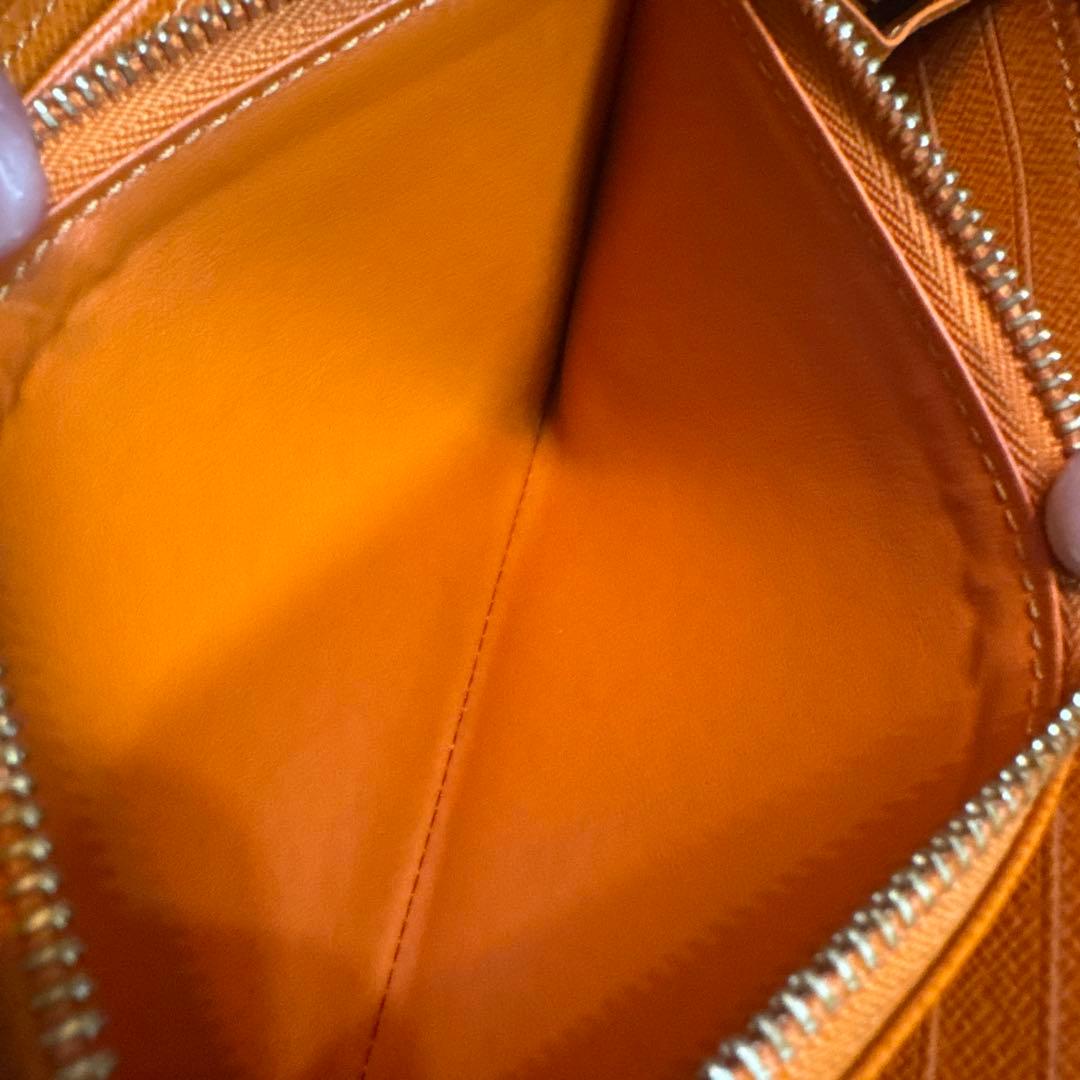 LOUIS VUITTON　ジッピーウォレット　M60017　モノグラム