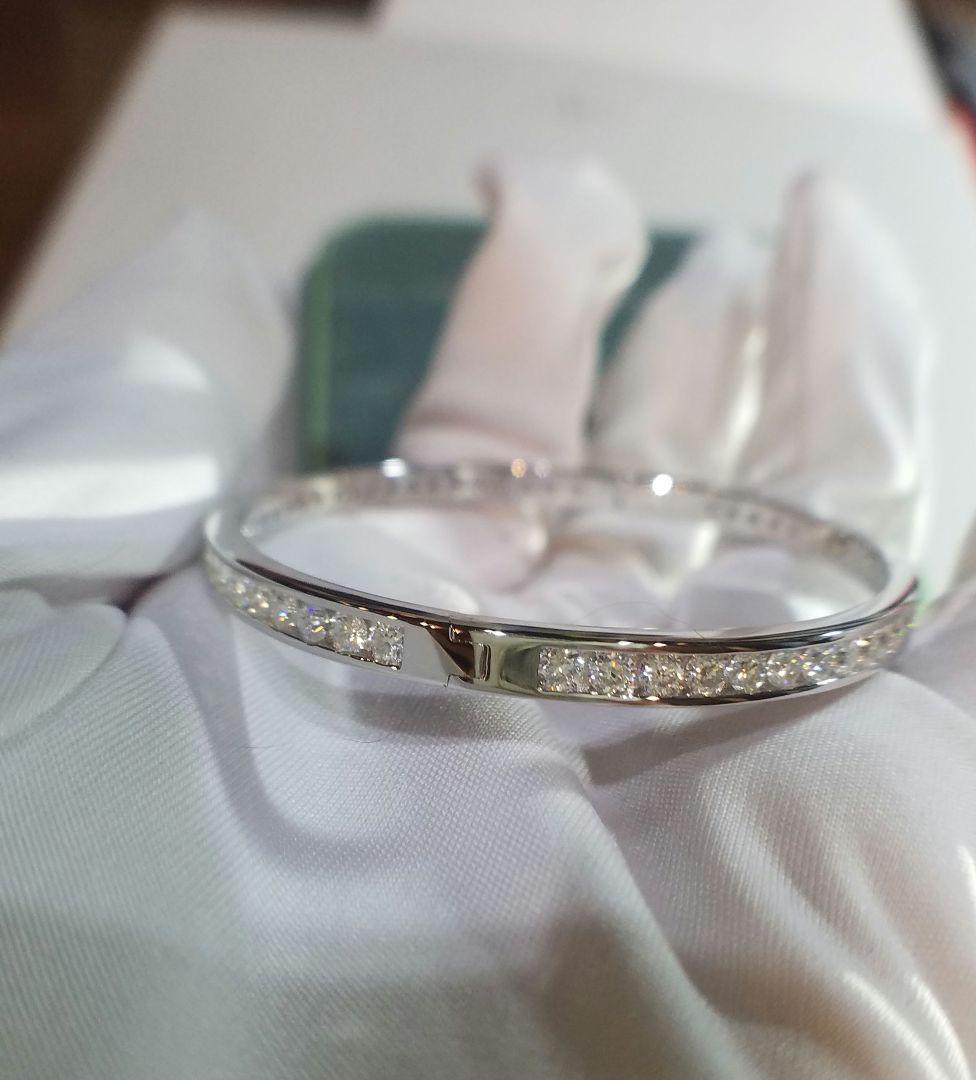 STORY！最高級モアサナイト バングル　16～17センチ