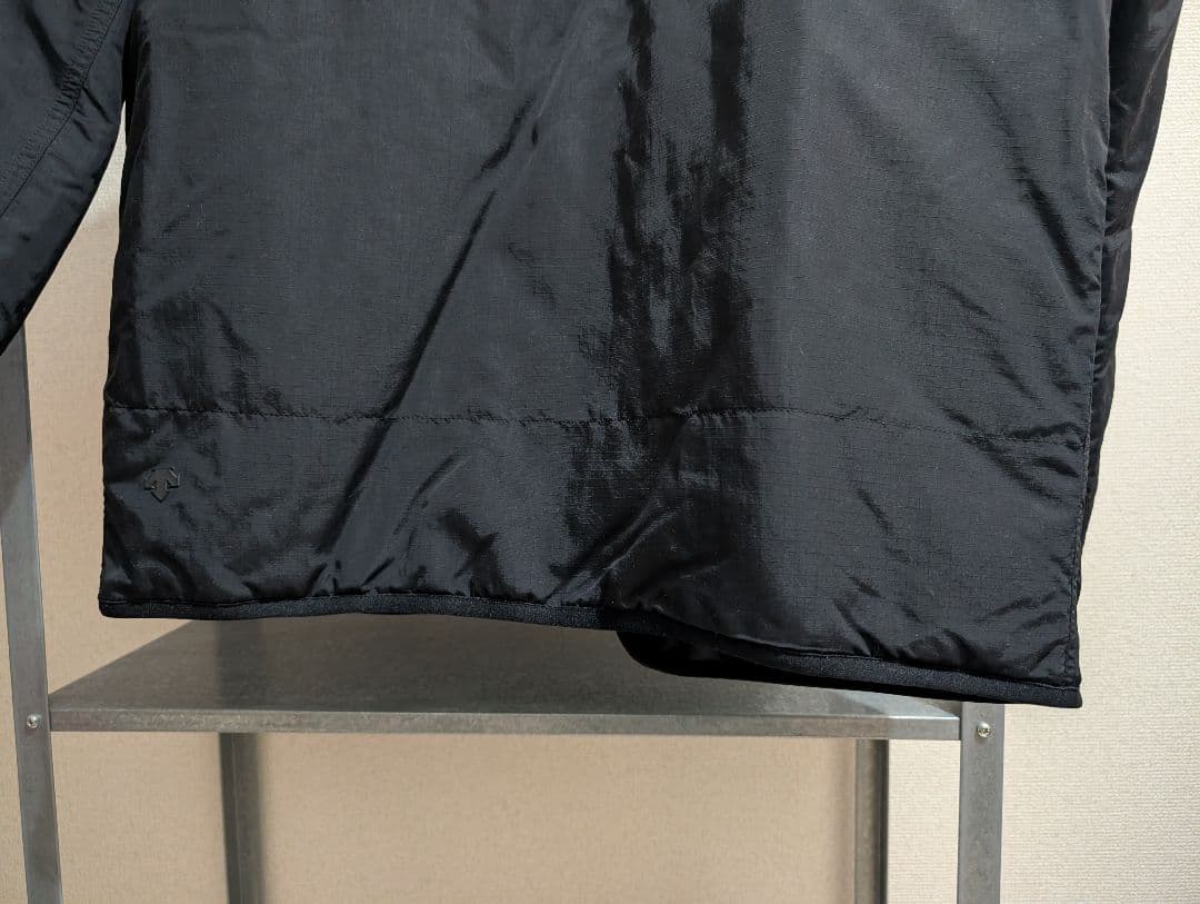 極美品　DESCENTE　デサント　ddd ノーカラージャケット　Lサイズ