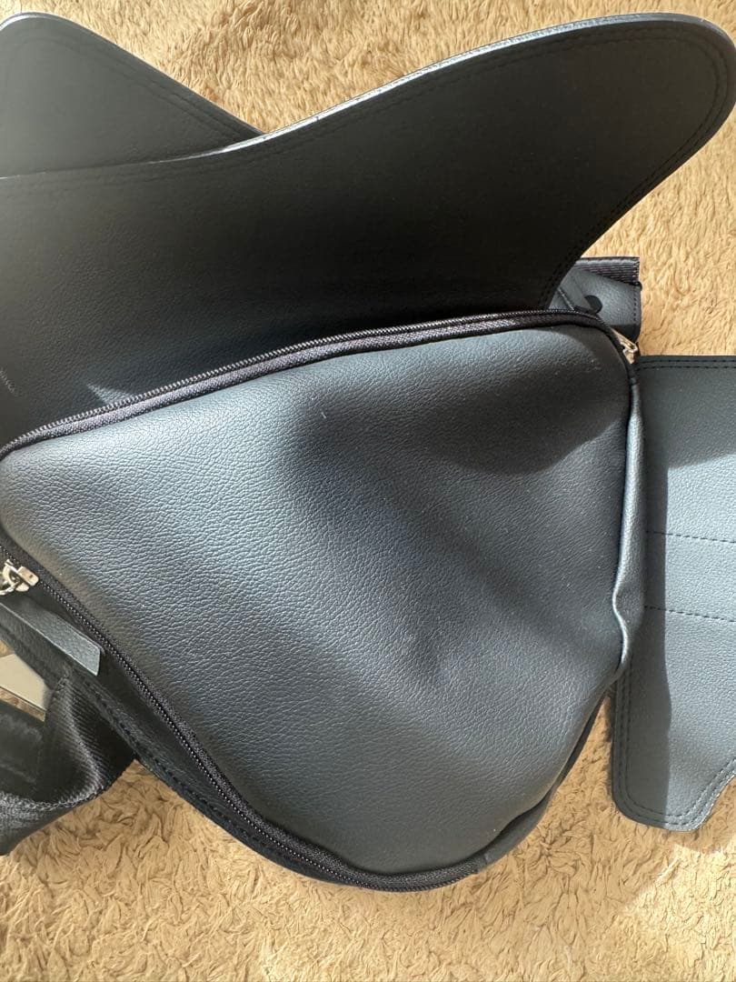 バッグ IUGAMAKARAS Triple CoveredCrowBucklebag