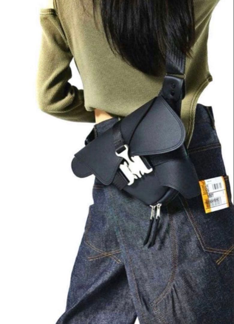 バッグ IUGAMAKARAS Triple CoveredCrowBucklebag