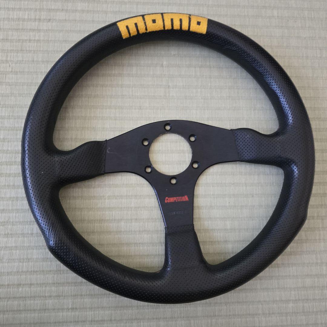 MOMO コンペティション ステアリング 350mm