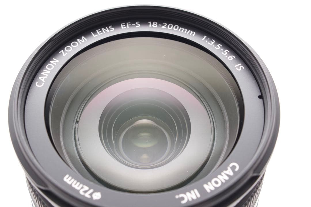 1本で持ち運び楽々✨Canon EF-S 18-200mm IS 高倍率レンズ