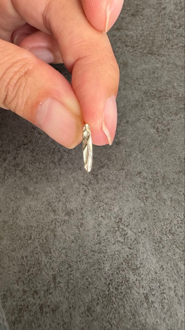 アガット　フープピアス片耳