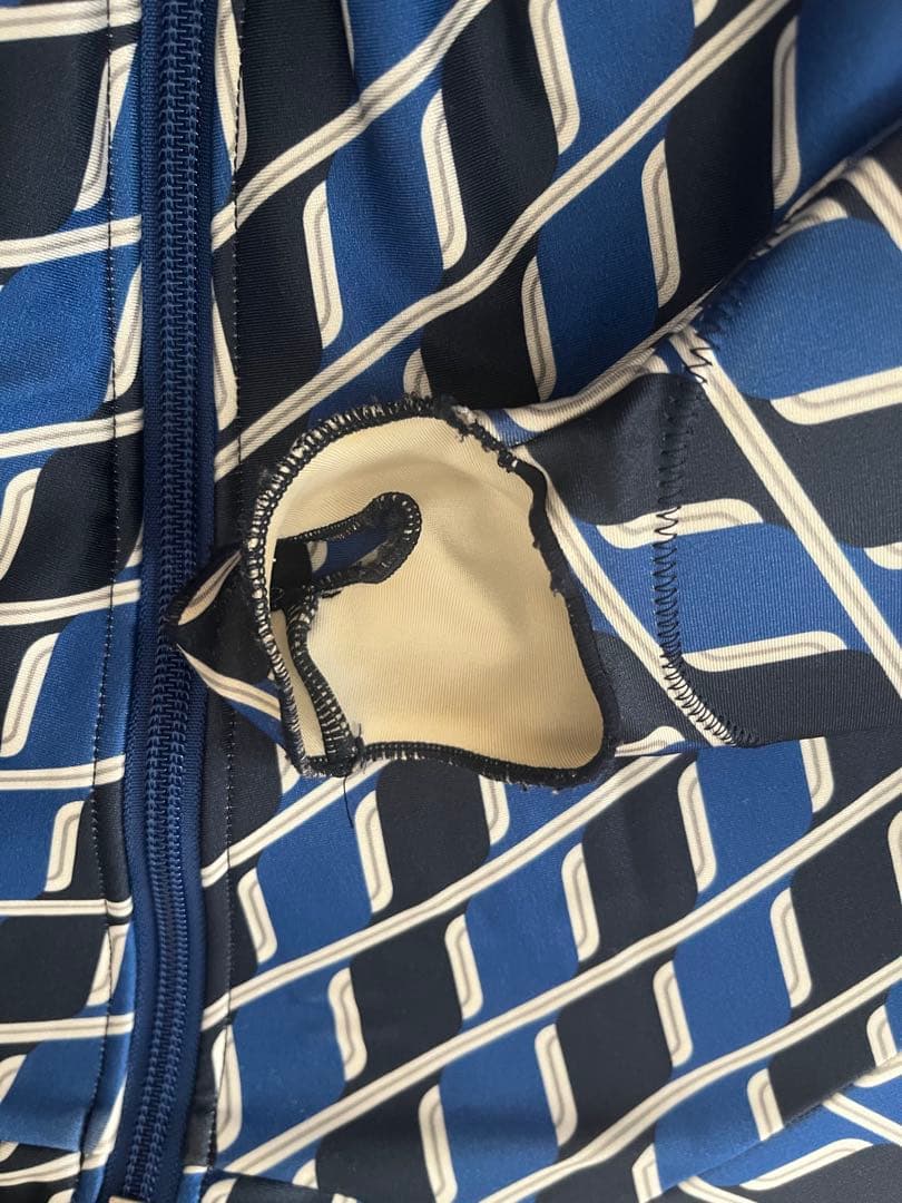 DESCENTE アルペン　スキー用　レーシングスーツ　競技用スーツ　ＳＳサイズ