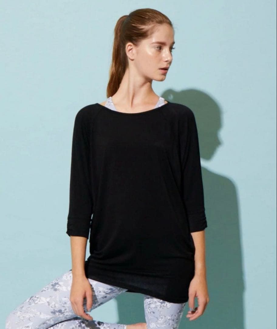 未使用 未着 ジュリエ Julier エコリヨセルベア天 5分袖トップス2024