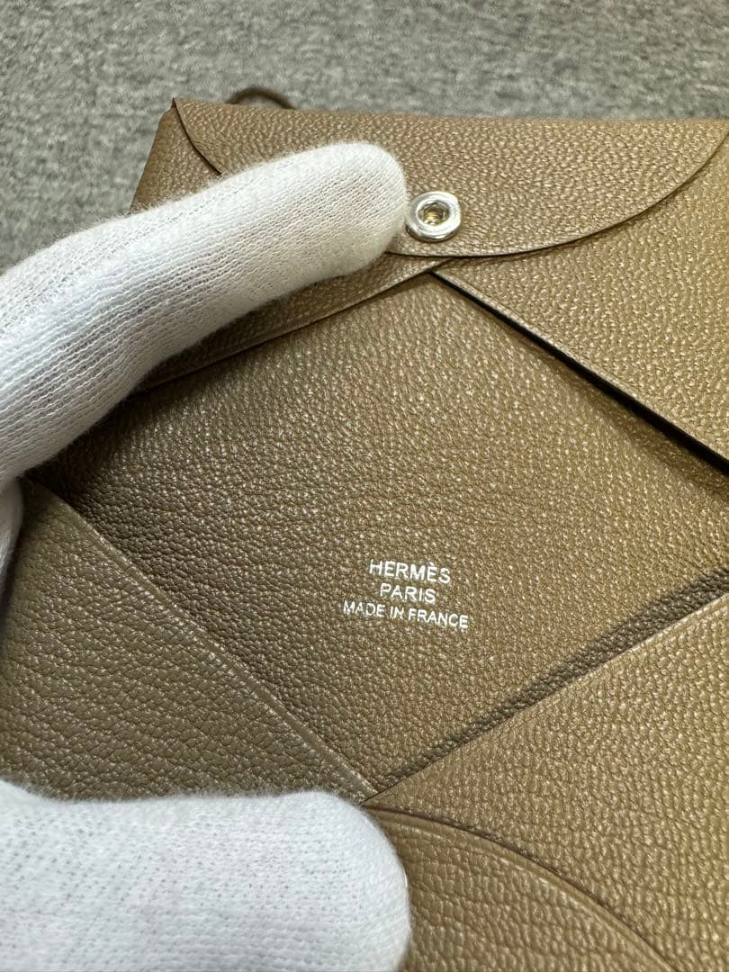 【新品未使用】HERMES エルメス カルヴィ カードケース　エトゥープ