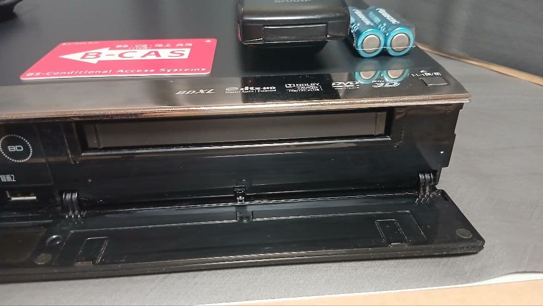 500GB シャープ AQUOS BDレコーダー☆BD-W550☆リモコン付