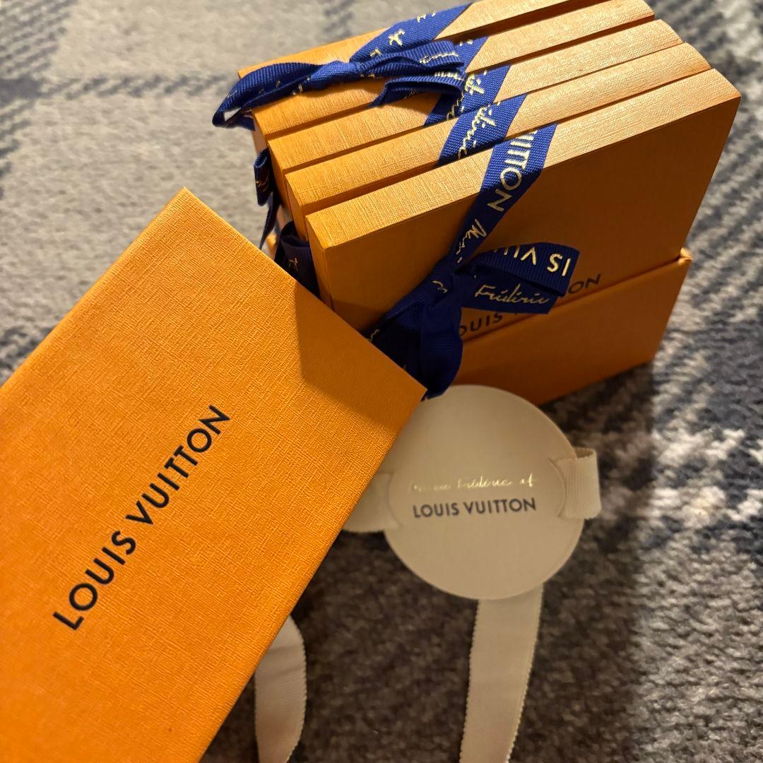 ルイヴィトンチョコレート　ダミエタブレット　5枚セット　箱入り