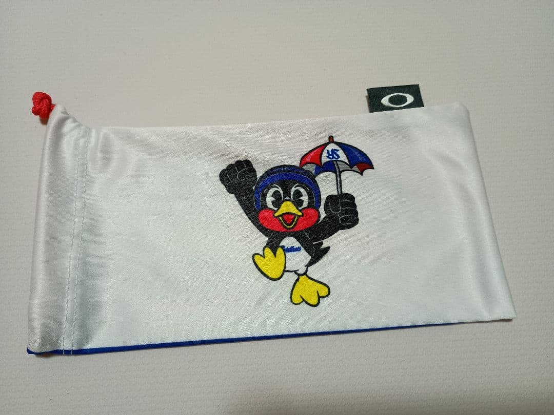 【限定コラボモデル】東京ヤクルトスワローズ　オークリー　レーダーロックパス