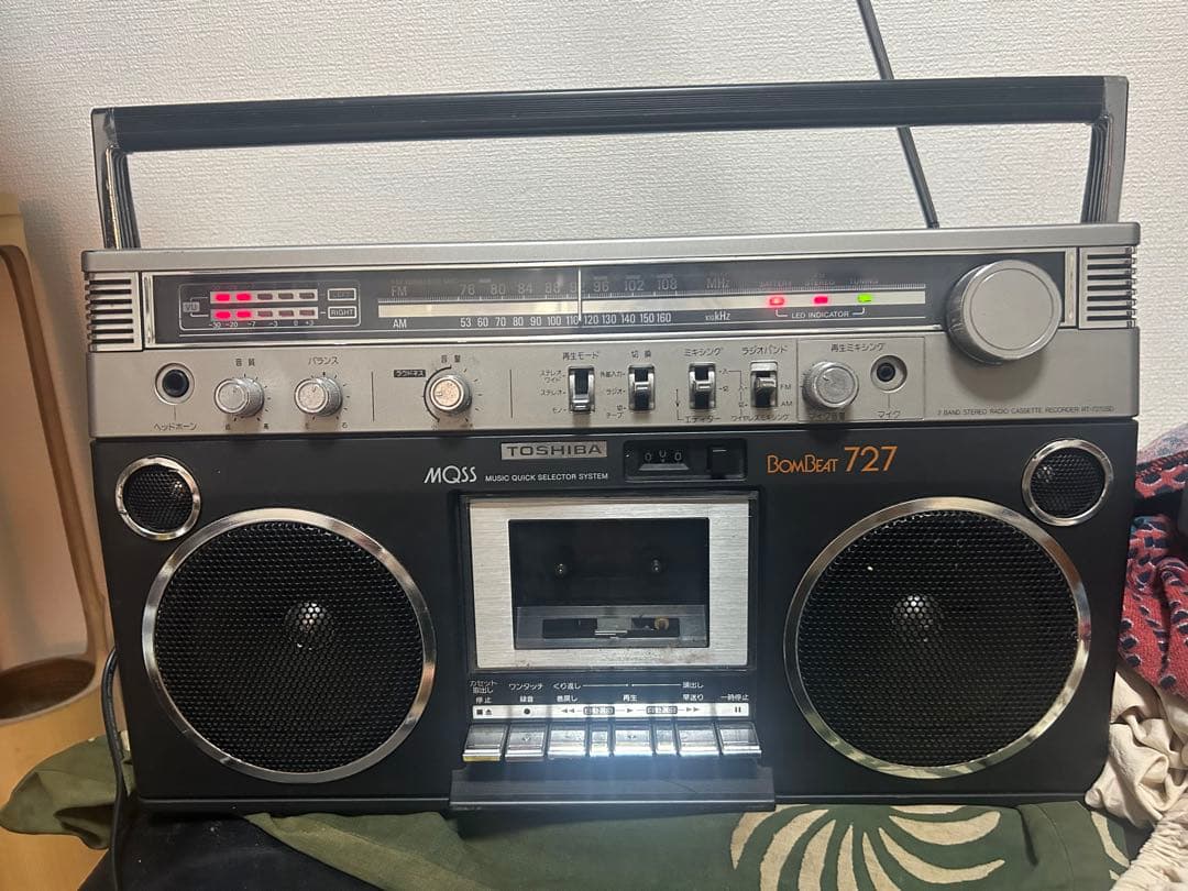 TOSHIBA bombeat 727 ラジカセ 70s 通電可