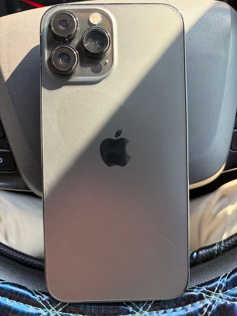 iPhone13ProMax 本体のみ