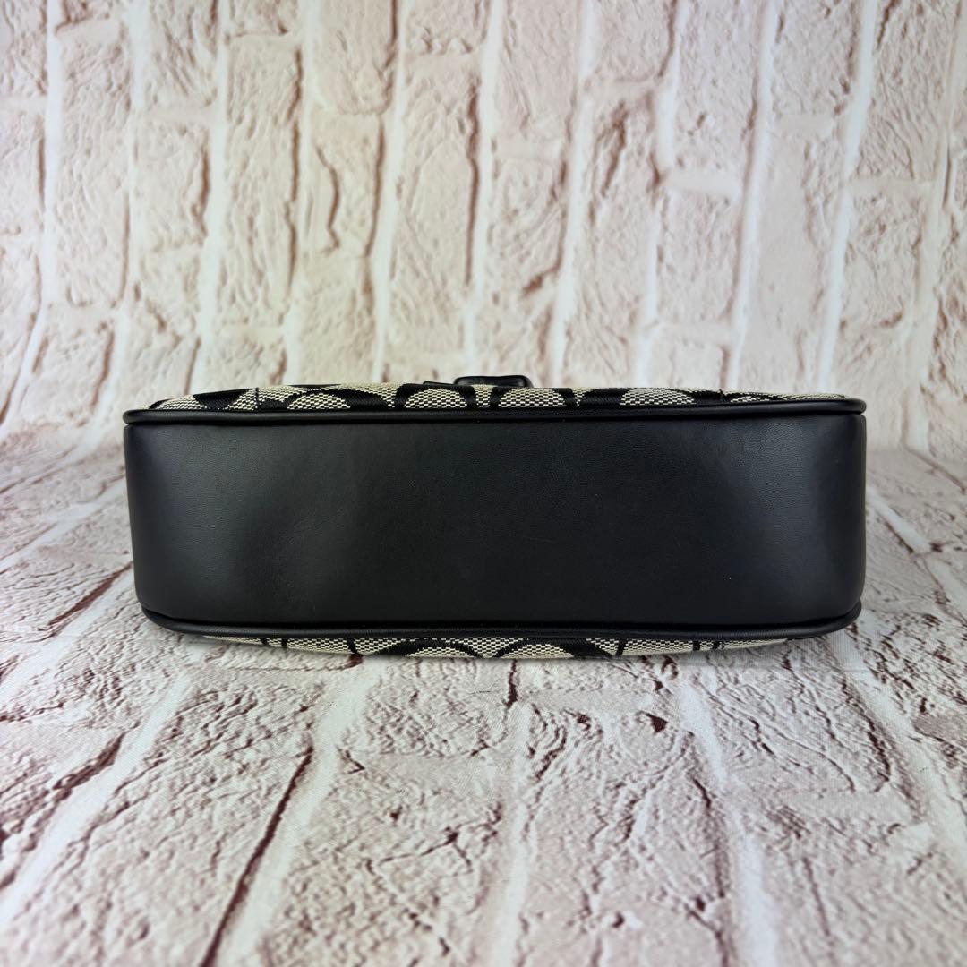 COACH シグネチャー　アクセサリーポーチ　ワンショルダー　6362 ソーホー