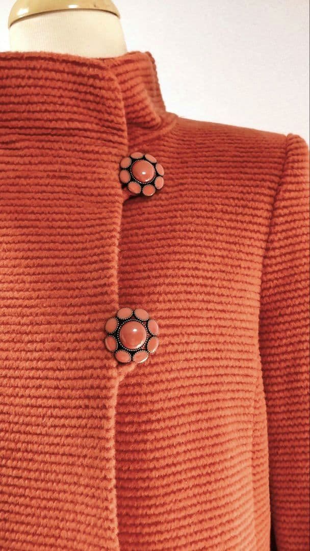 新品 SunaUna スーナウーナ スタンドカラーショートコート ビジューボタン