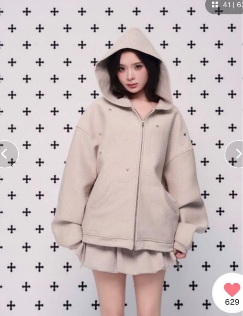 ANDWANG Kirakira jewel zip up beige Mサイズ