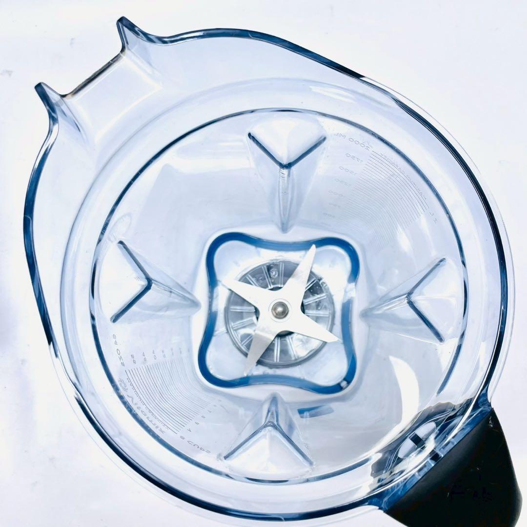 美品　バイタミックス E320 EXPLORIAN 高性能ブレンダーVM0202