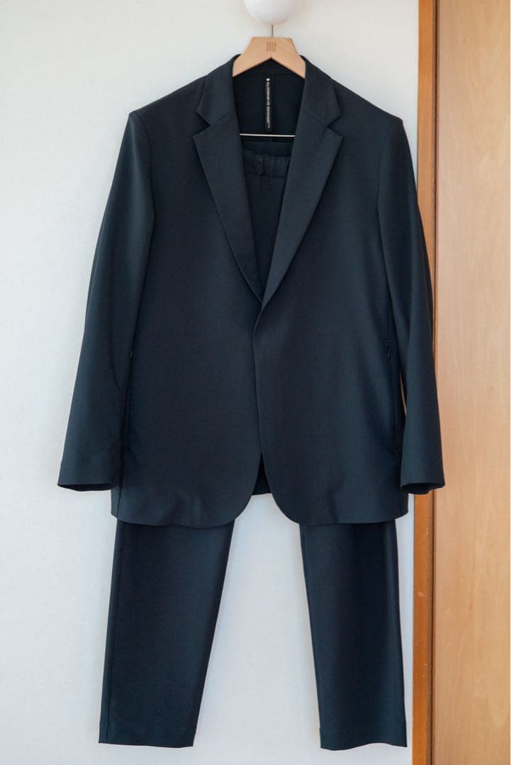 デサントオルテライン　I/O スリムテーラードJKT+スリムパンツ（上下セット）