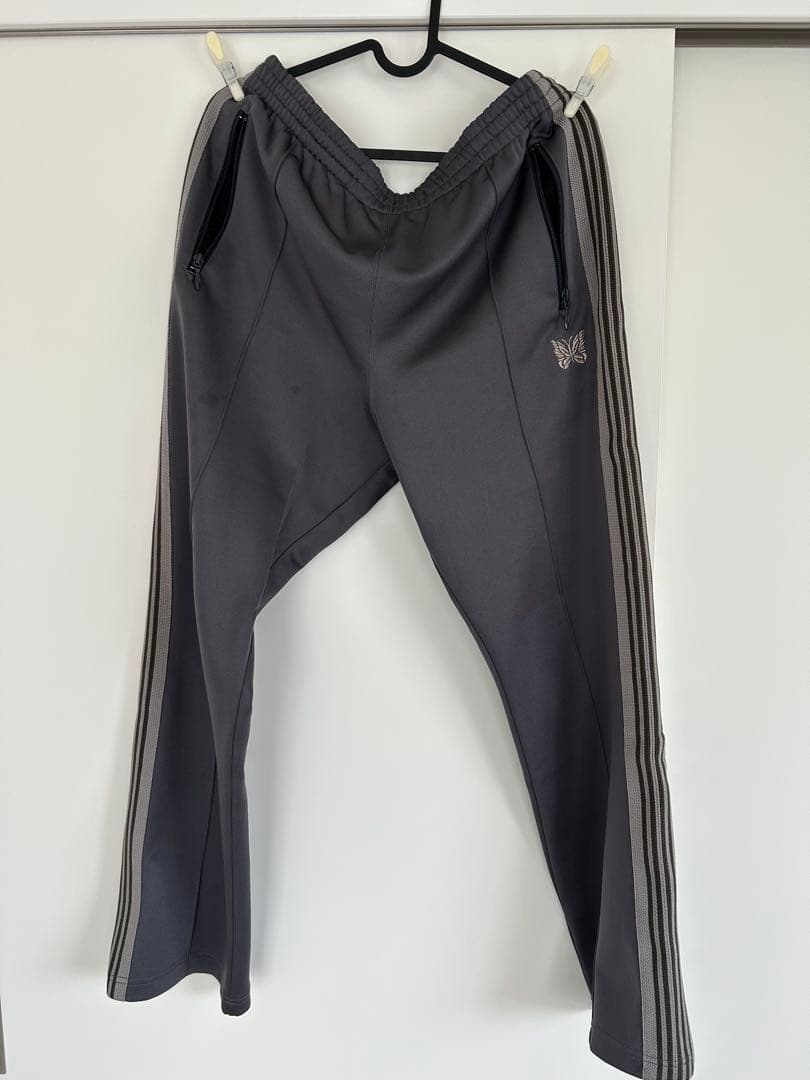 グレー ストライプ スラックス