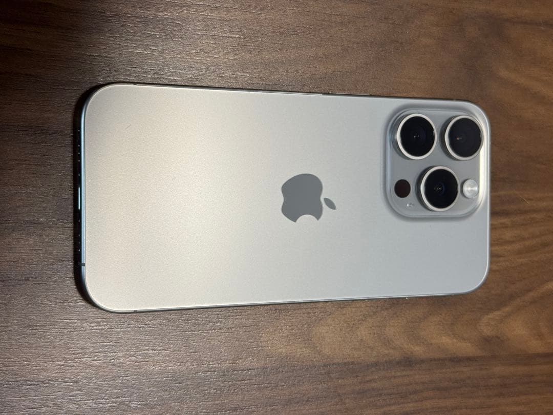 iPhone 15 pro 256GB ナチュラルチタニウム　ジャンク