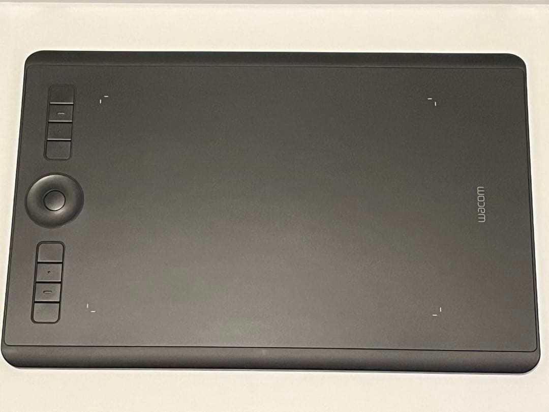 液タブ・ペンタブ wacom intuos pro medium