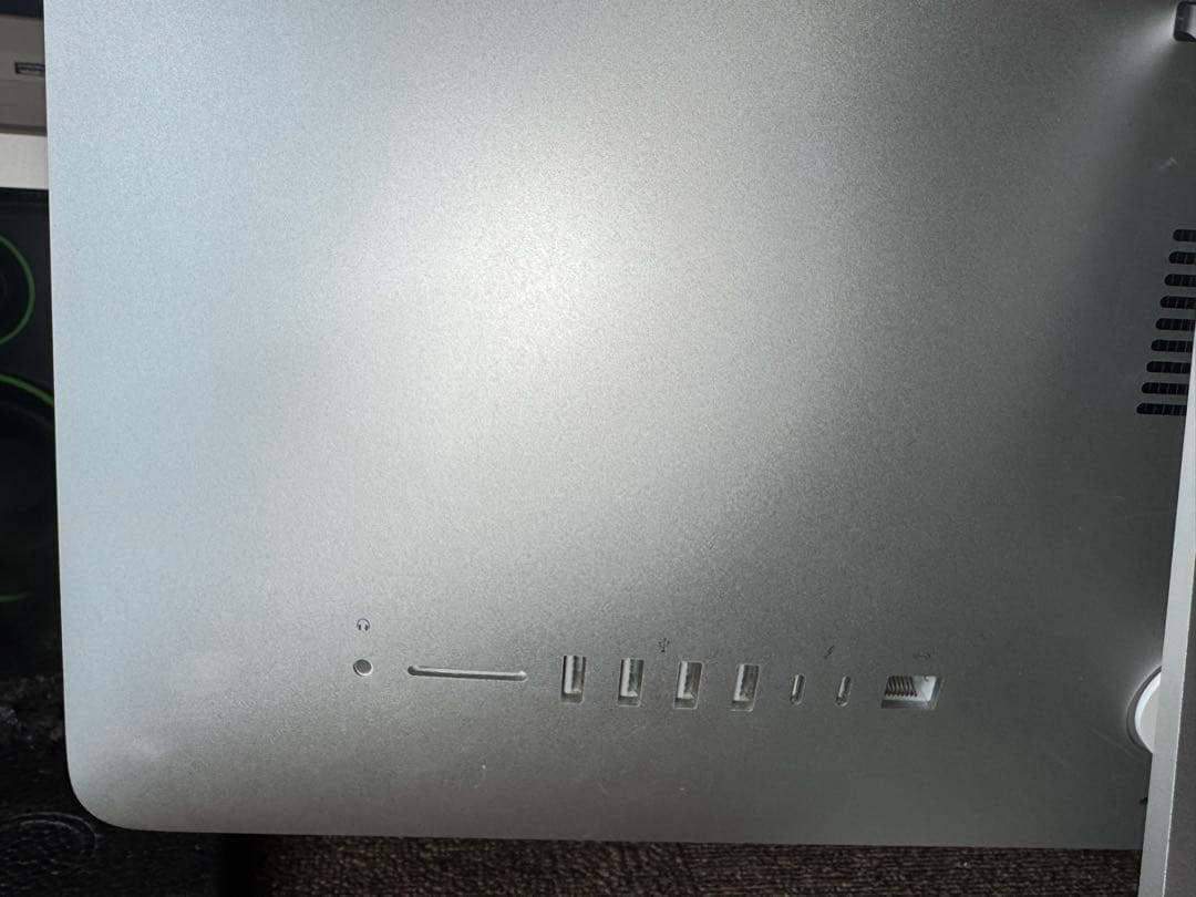 iMac Retina 4K 21.5インチ 2017