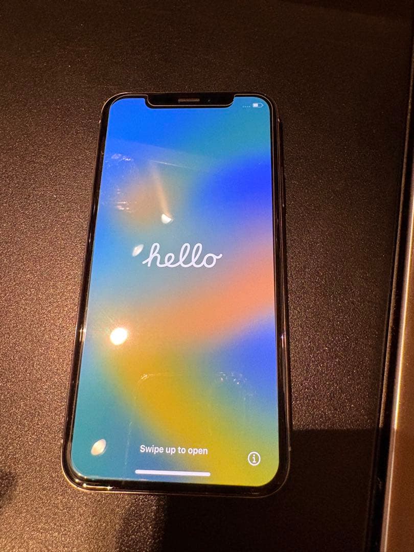 Apple iPhone X ホワイト 本体　クリアケース・保護フィルム付き