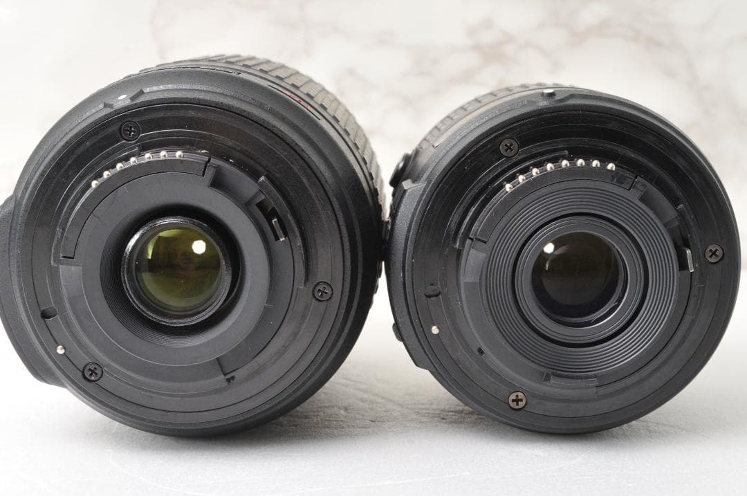 Nikon D5300⭐️ダブルレンズ Wi-Fi スマホ転送 高画質 一眼レフ