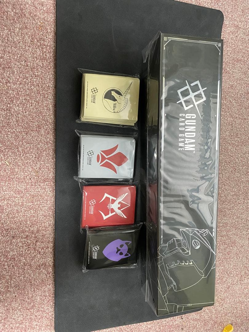 ガンダムカードゲーム グッズセット01 FIRST COMBAT、スリーブ４種類