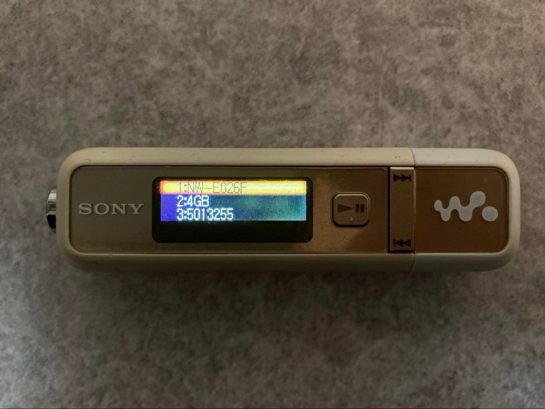 ソニー　ウォークマン　NW-E026F　4GB