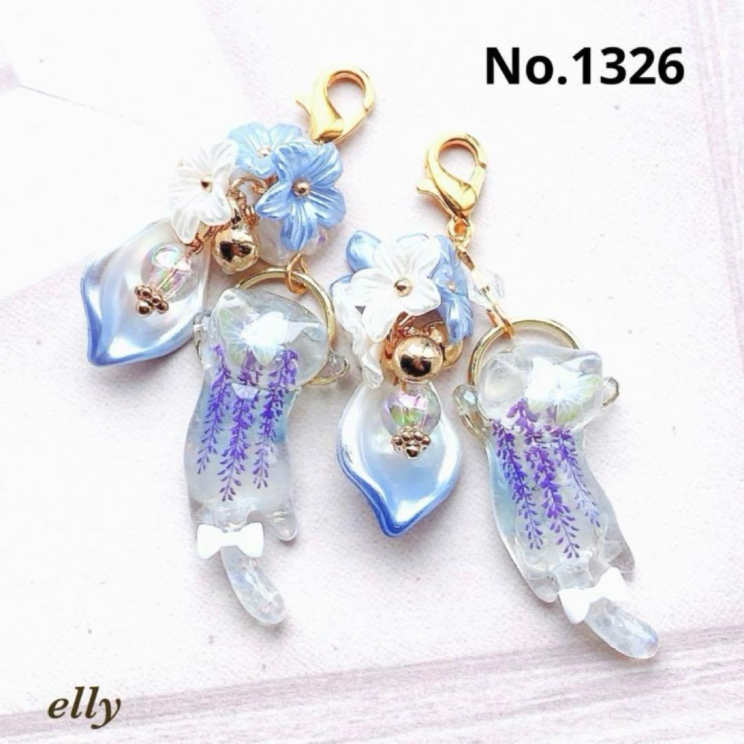 【sawasawa様】1290.天然石　琉球ガラス　肉球　とびつき猫　レジン