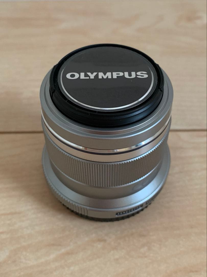 OLYMPUS 単焦点レンズ　M.ZUIKO DIGITAL 45mm F1.8