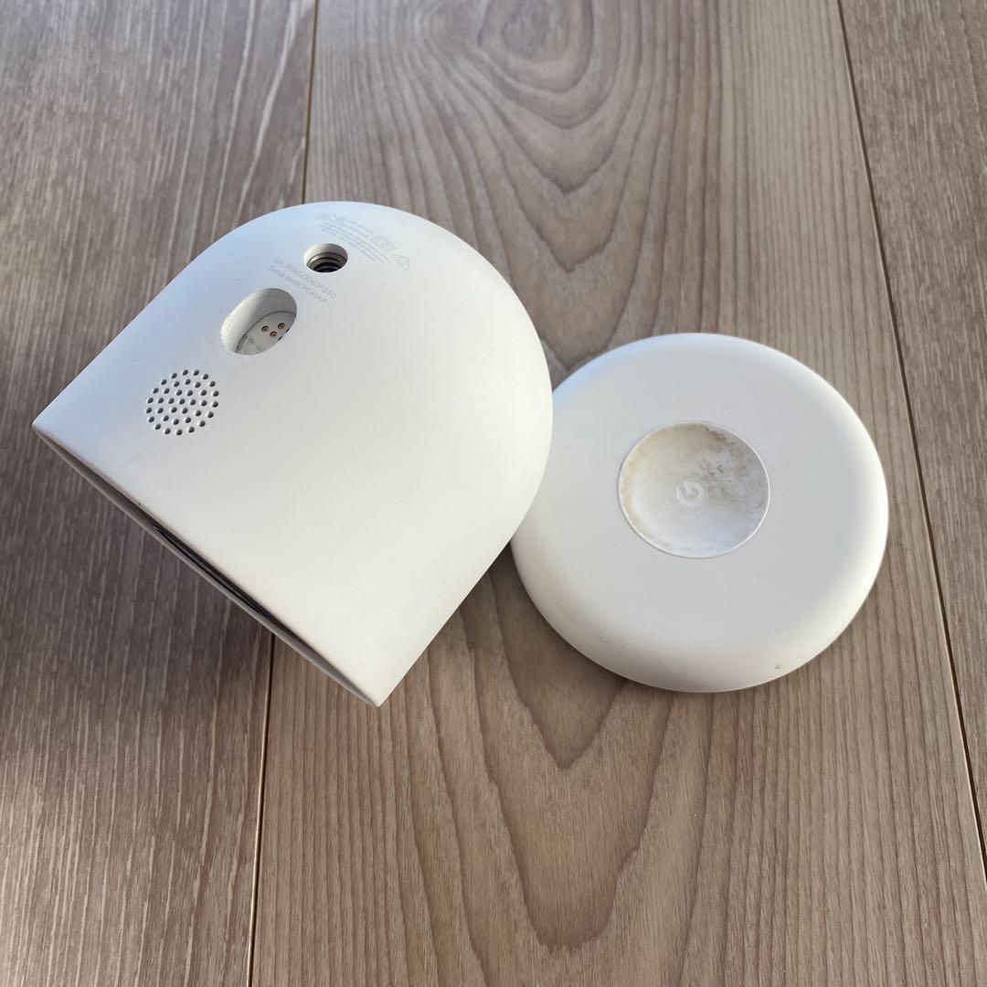 Google Nest Cam ホワイト 防犯カメラ マグネット式　充電タイプ