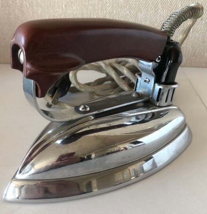 【レトロ アンティーク】アイロン プリモアイロン 木箱 アイロン台付 動作確認済