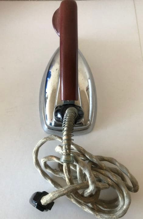 【レトロ アンティーク】アイロン プリモアイロン 木箱 アイロン台付 動作確認済