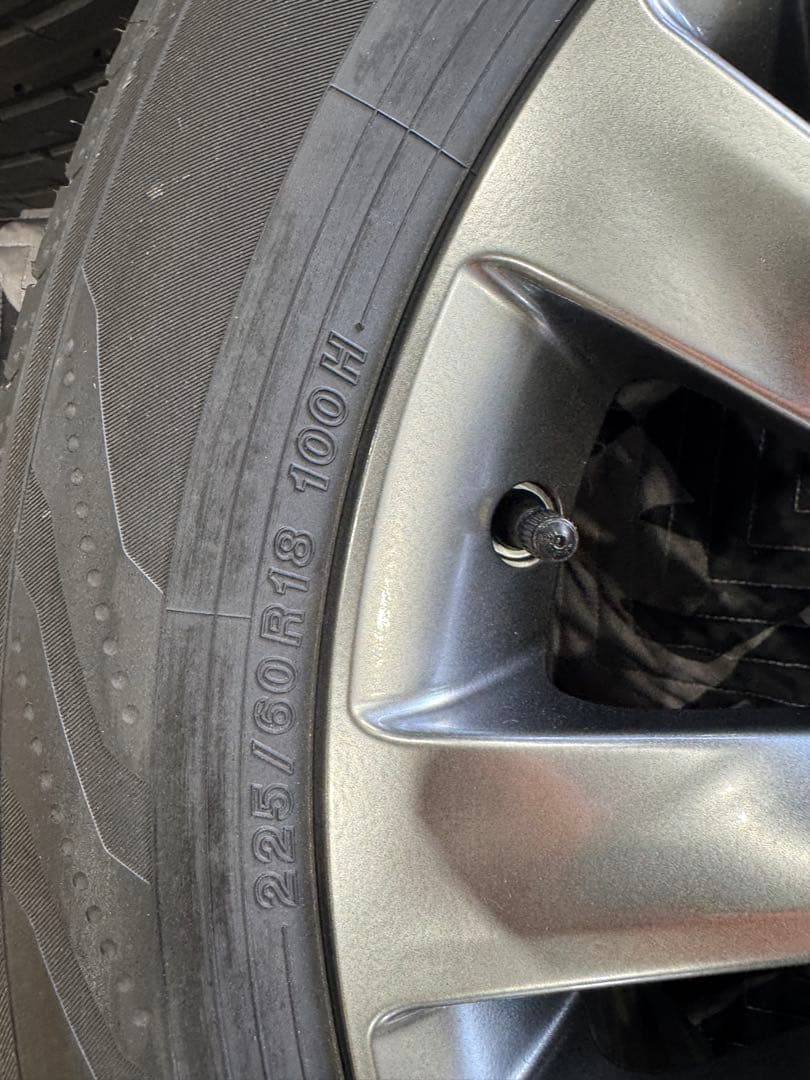 40アルファード新品外し18インチ 純正タイヤアルミホイールセット