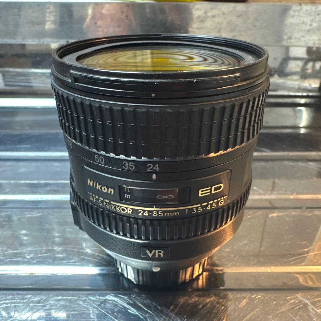 AF-S NIKKOR 24-85mm f/3.5-4.5G ED VRレンズ