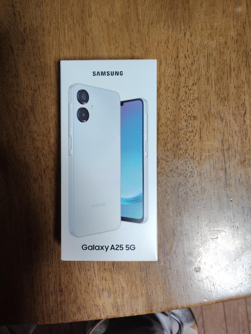 Samsung Galaxy A25 5G ホワイト　新品　SIMフリー